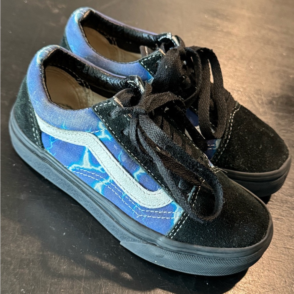 Vans Kids Black and Blue Lightning Bolt Low-Top Shoes Kids Size 12